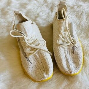 Jollimal athletic sock shoes, Sz. 5 men’s, 7 women’s